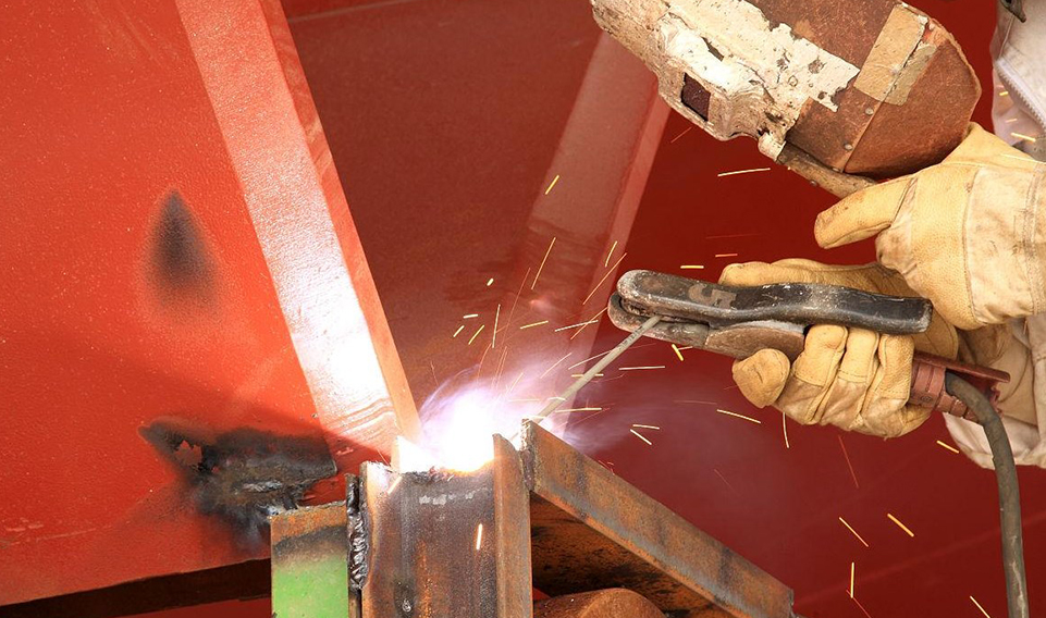 關注電焊工塵肺，為呼吸而戰