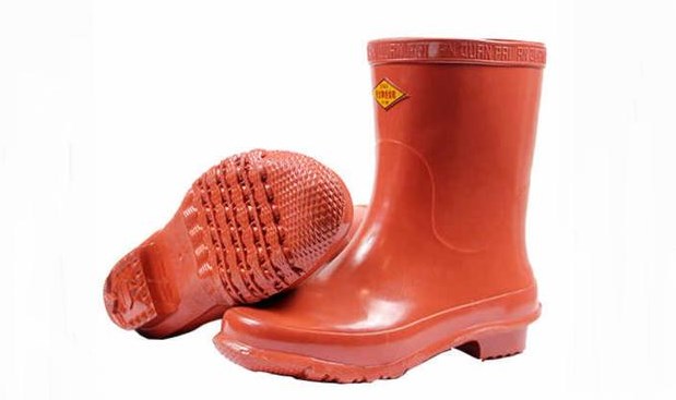 高壓絕緣靴能否在低壓環境中使用？使用場景詳解